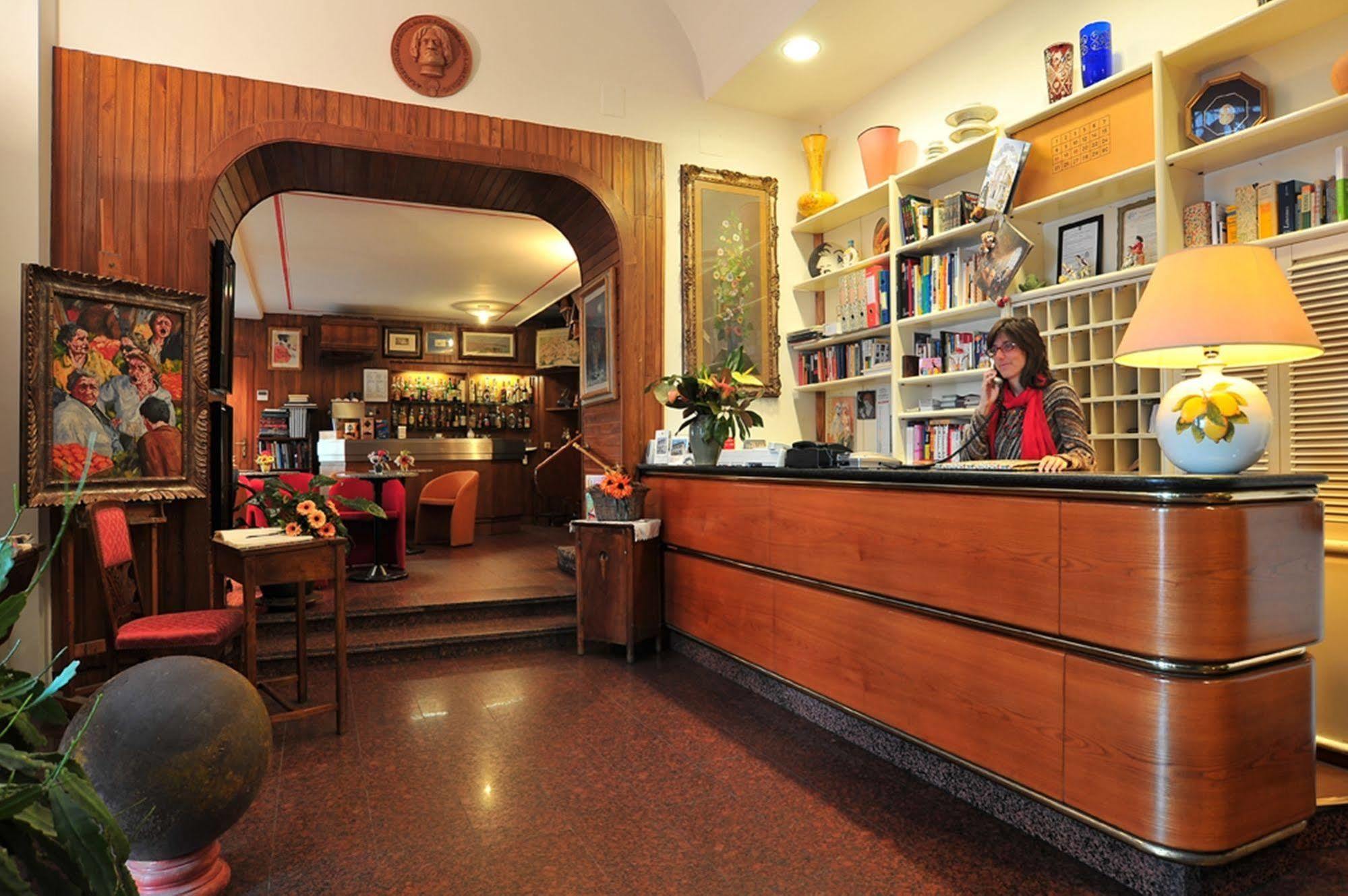 Hotel Albion Флоренция Екстериор снимка